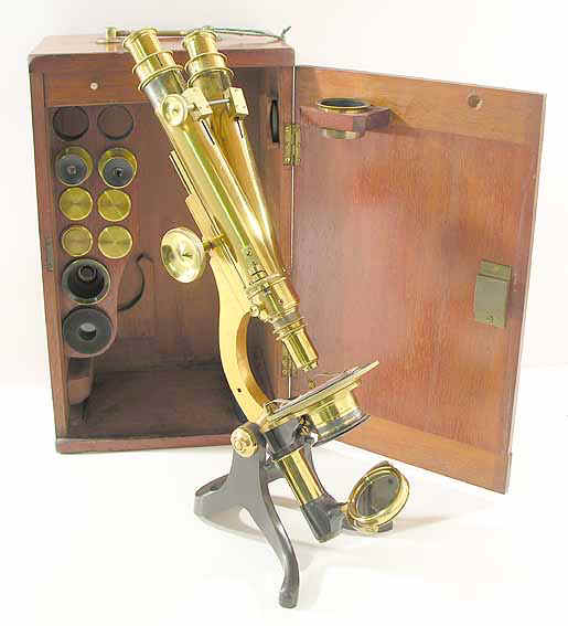 Antique W.WATSON & SONS �PRAXIS� microscope